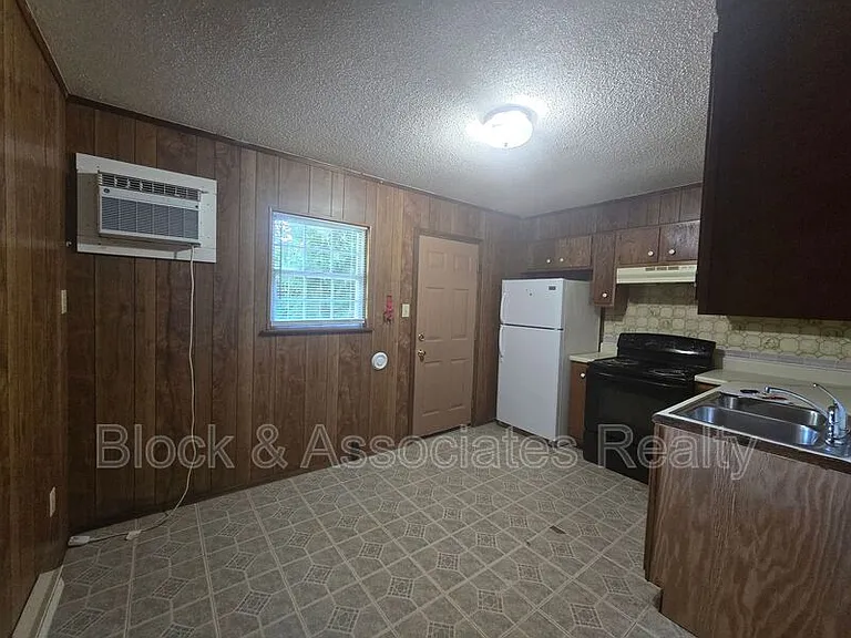 208 Julian Ave #A — Photo 2