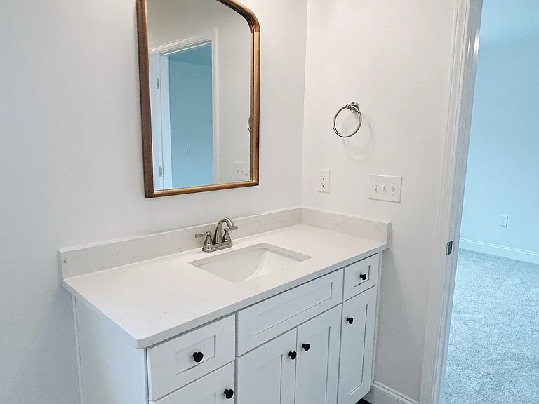 734 S Bomar Ave — Photo 25