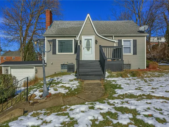 206 W Fairmont Ave, New Castle, PA 16105