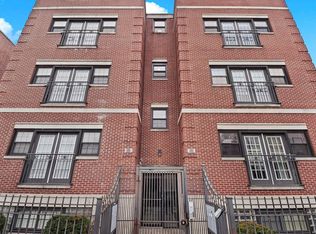 535 E 43rd St #3W, Chicago, IL 60653