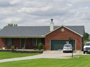 7278 Brookville Rd, Oxford, OH 45056