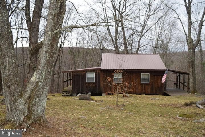 1st image of 853 Bear Ridge Rd