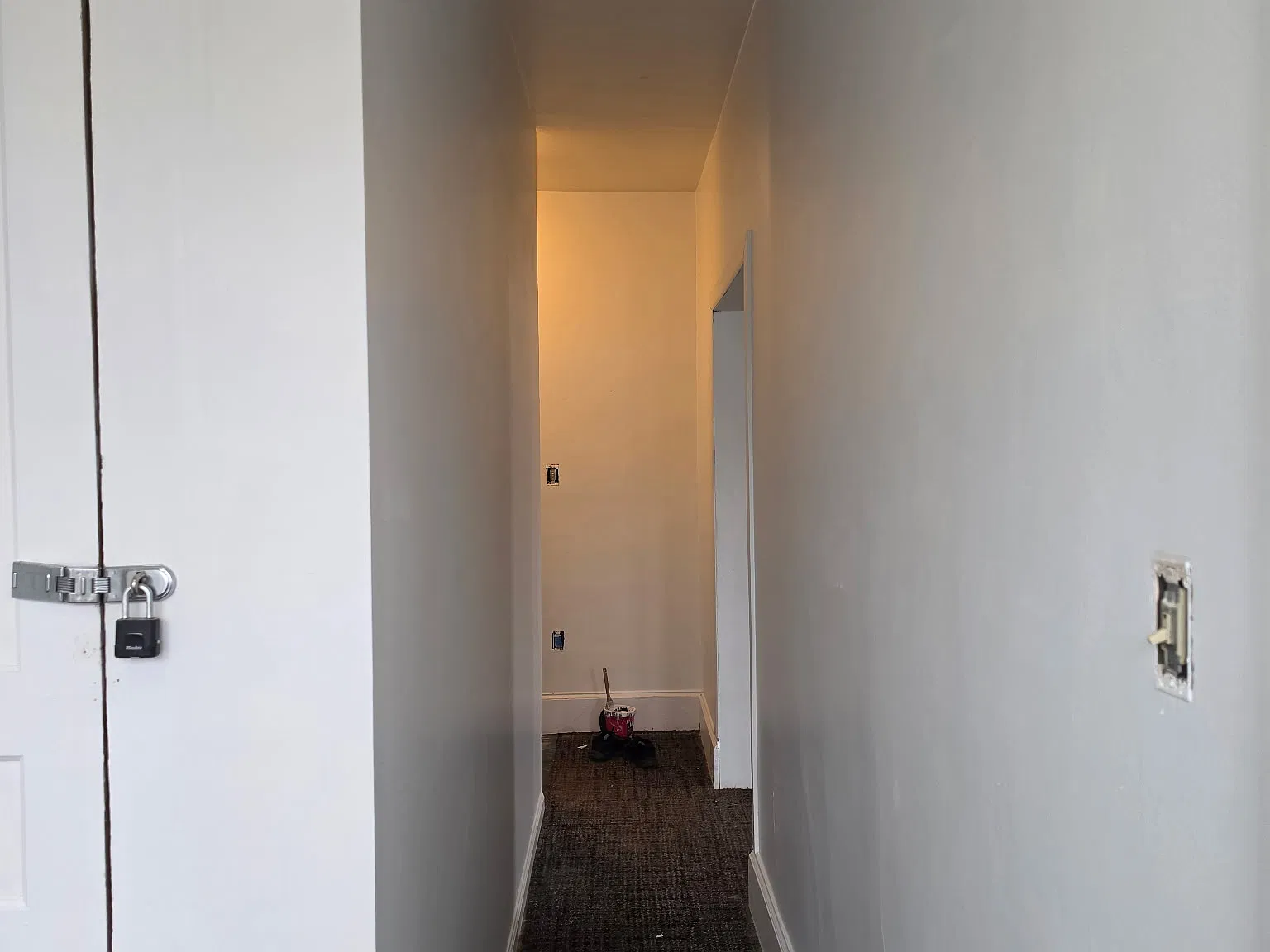 2 bed, 1600 sqft, $1,600 — Photo 4