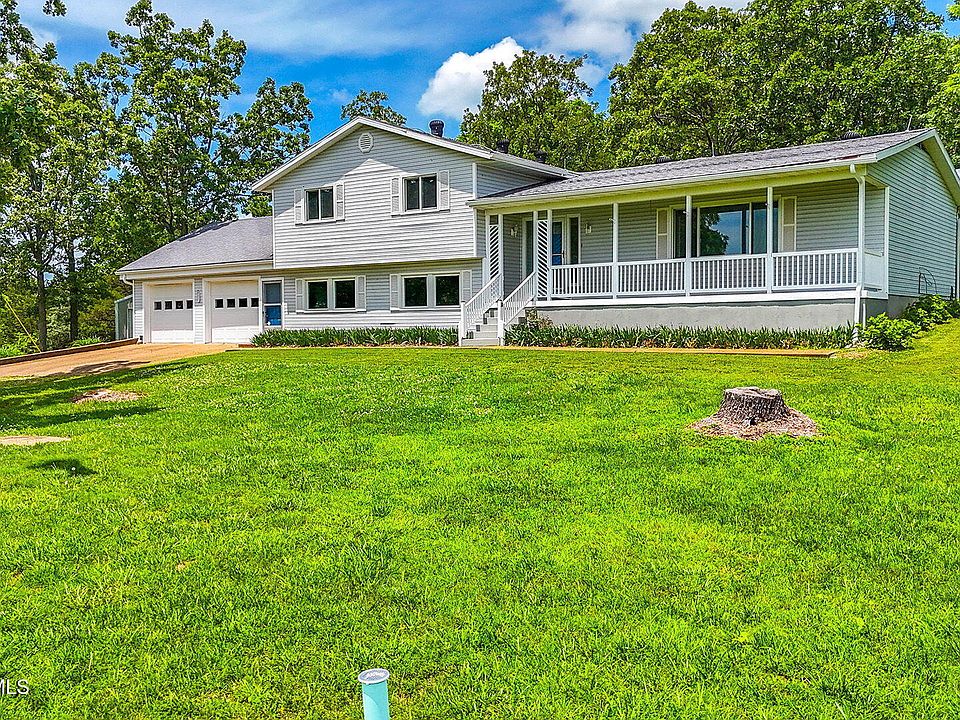 1st image of 35697 Maries Rd #202