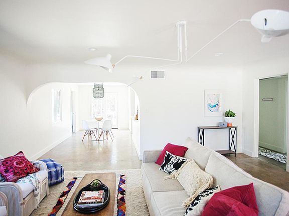 Phoenix Real Estate 2147 E. Virginia Ave