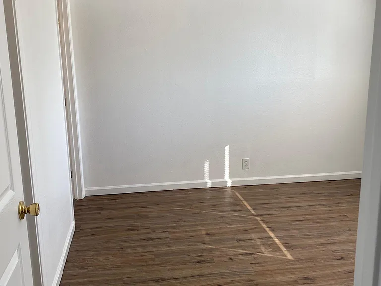 Bedroom with Bathroom access inside bedroom