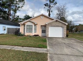 1853 Manitoba Ct N, Middleburg, FL 32068