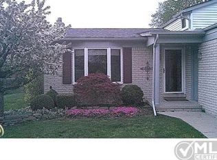 4835 Dreon Ct, Sterling Heights, MI 48310