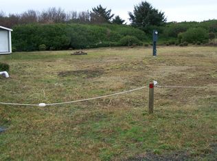 1014 January Pl, Ocean Shores, WA 98569