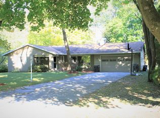 2145 Samuel Ave, Benton Harbor, MI 49022