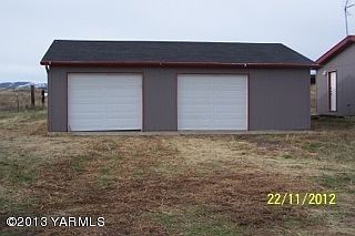 2nd image of 497 Burnham Rd