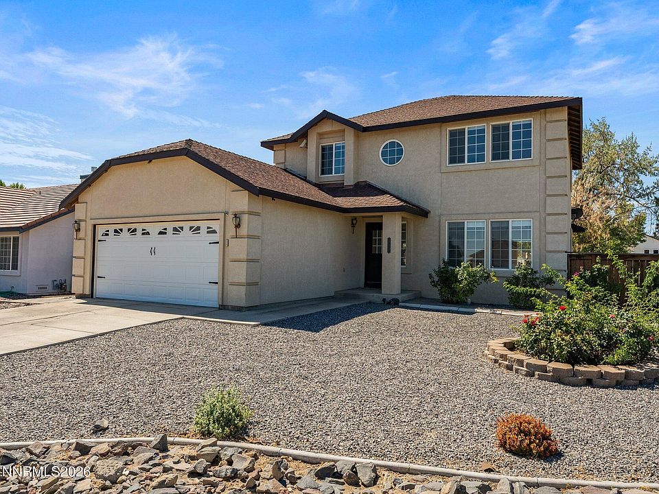 1st image of 636 Wedge Ln