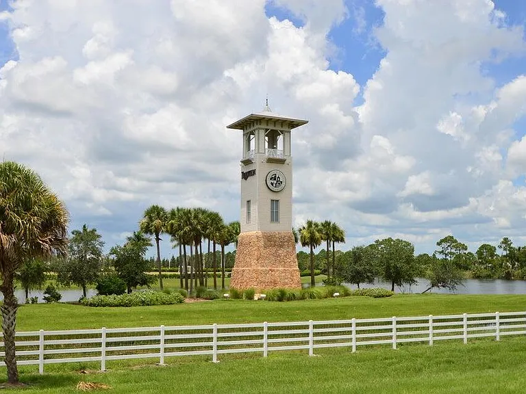 10437 SW Captiva Dr — Photo 58