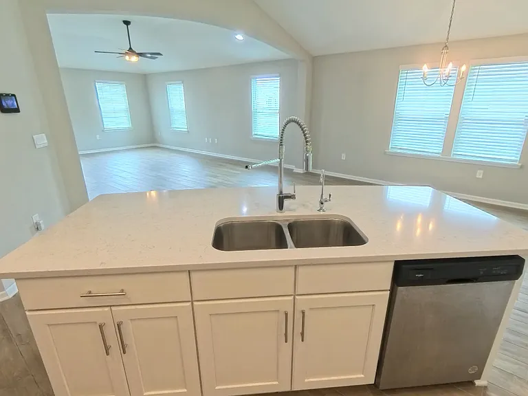 70409 Winding River Dr — Photo 16