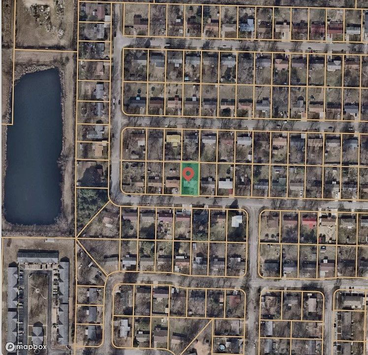 2nd image of 1407 W Margaret Pl #12