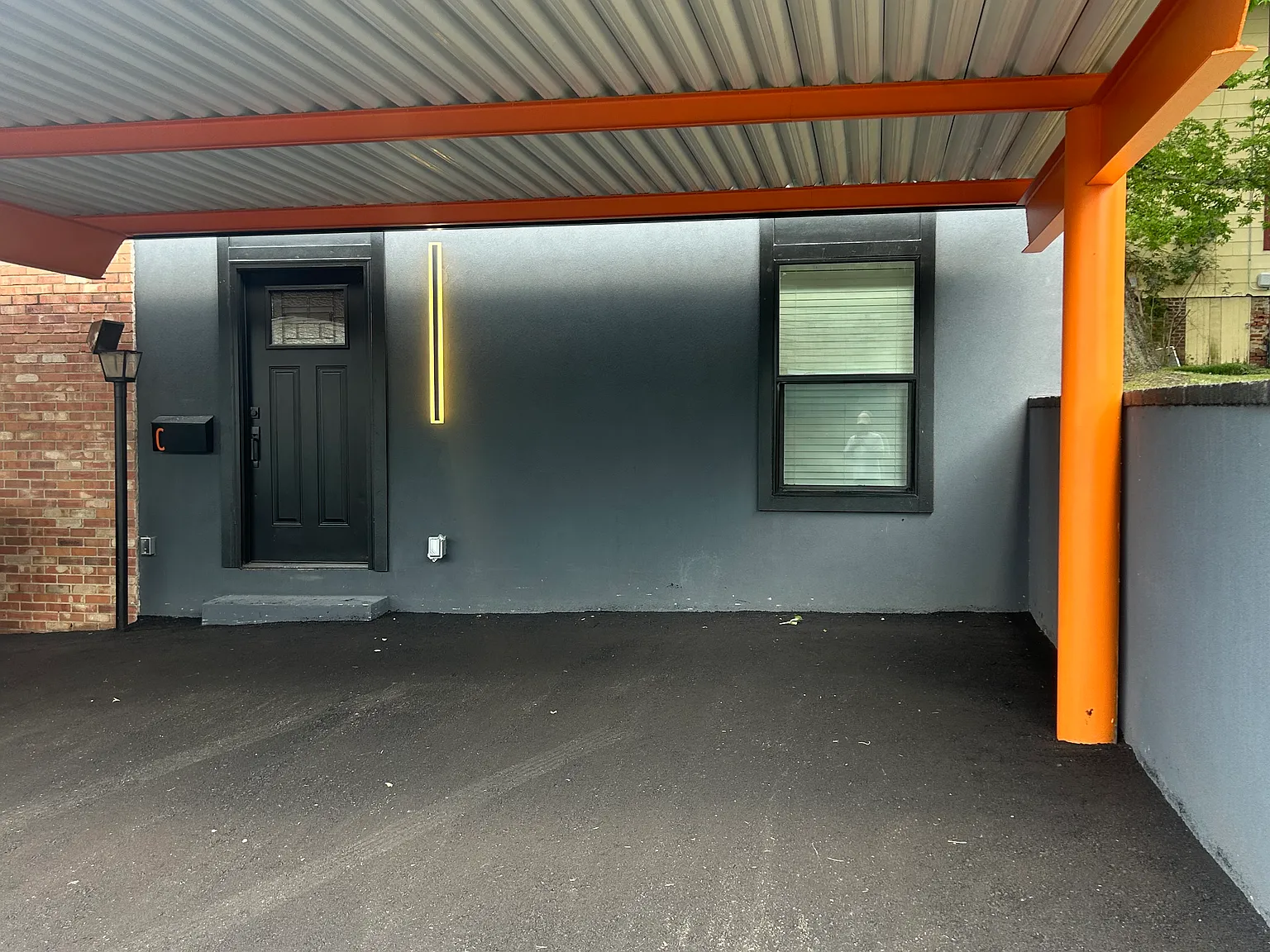 1 bed, 700 sqft, $1,100 — Photo 3