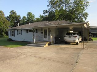 409 Maple St, Campbell, MO 63933