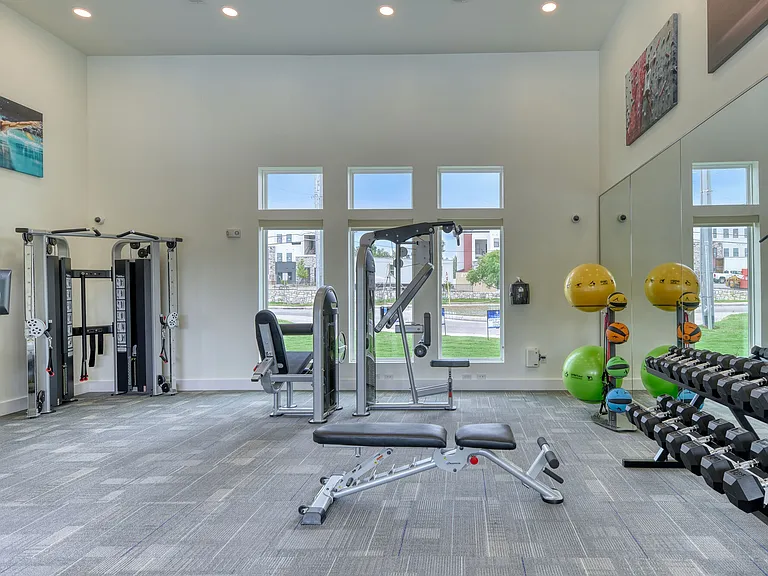 Alamo Residences at Spurs Lane — Photo 3