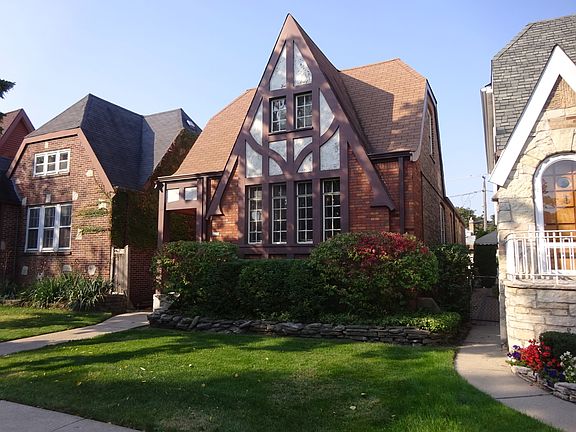 2nd image of 3244 N Oak Park Ave