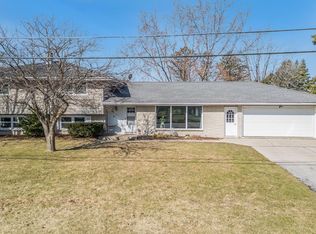 127 Lindale St, Belgium, WI 53004