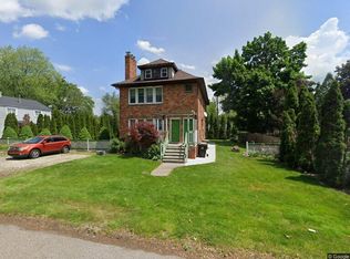 21516 Oxford Ave #1, Farmington, MI