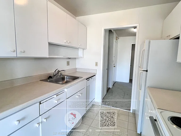 3 Commodore Dr #255 — Photo 10