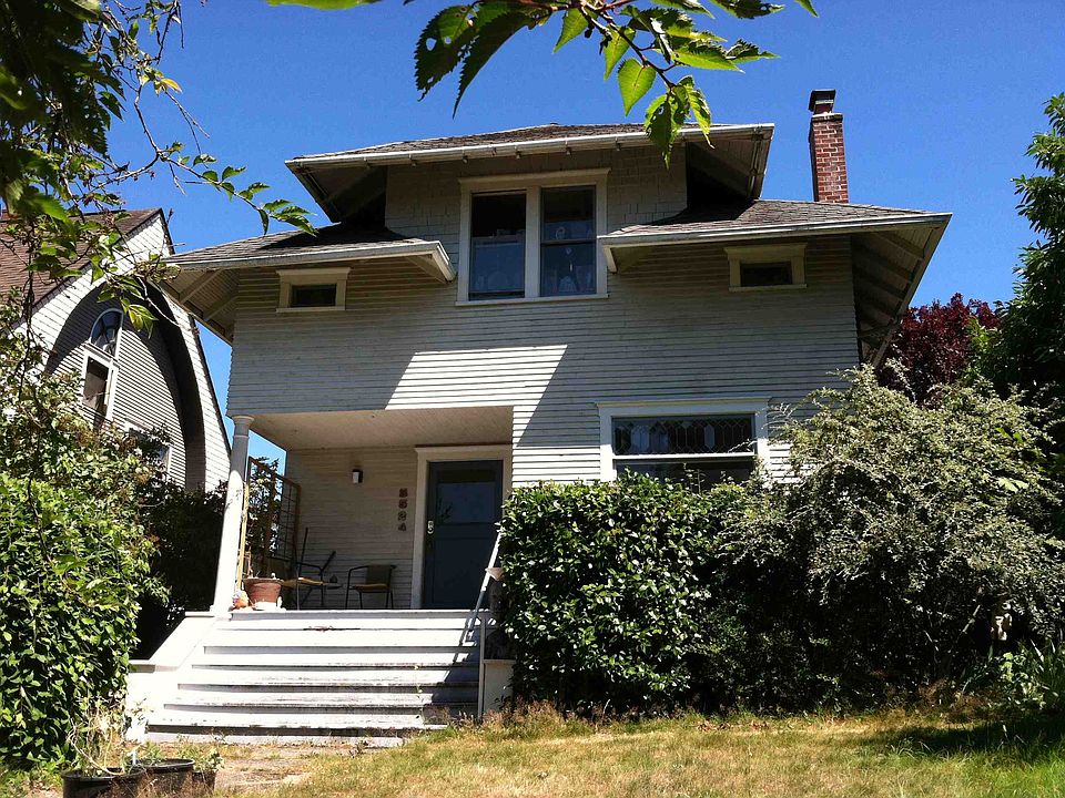 2nd image of 5524 16th Ave NE