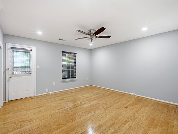 Ground Floor Master Bedroom