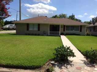 4801 Kent Ave, Groves, TX 77619