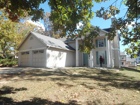 415 Ashington Ct, Atlanta, GA 30349