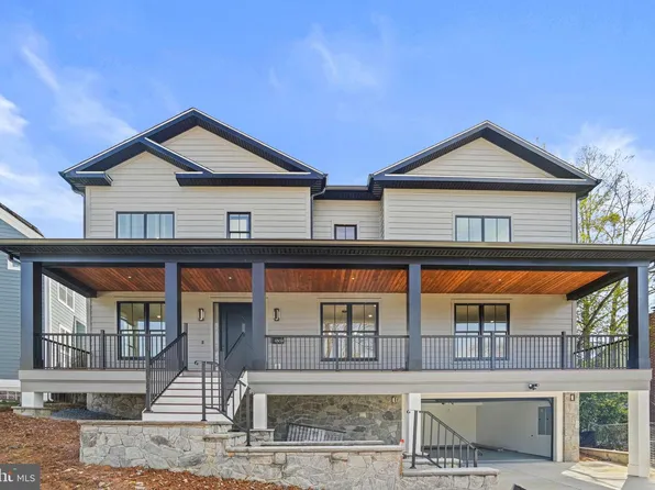 9309 Lindale Dr, Bethesda, MD 20817