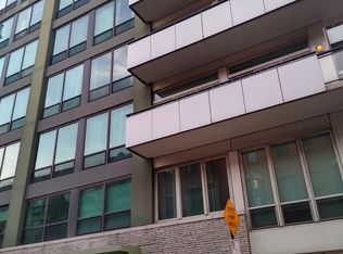 650 W Wayman St, Chicago, IL 60661