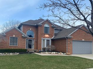 51407 Ace Dr, Macomb, MI 48042