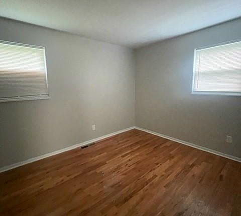 4th image of 10835 Sprucehill Dr