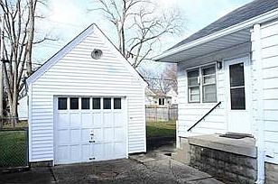 4th image of 1814 Ellen Dr