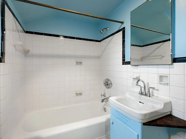 3503 Seminary Ave — Photo 21
