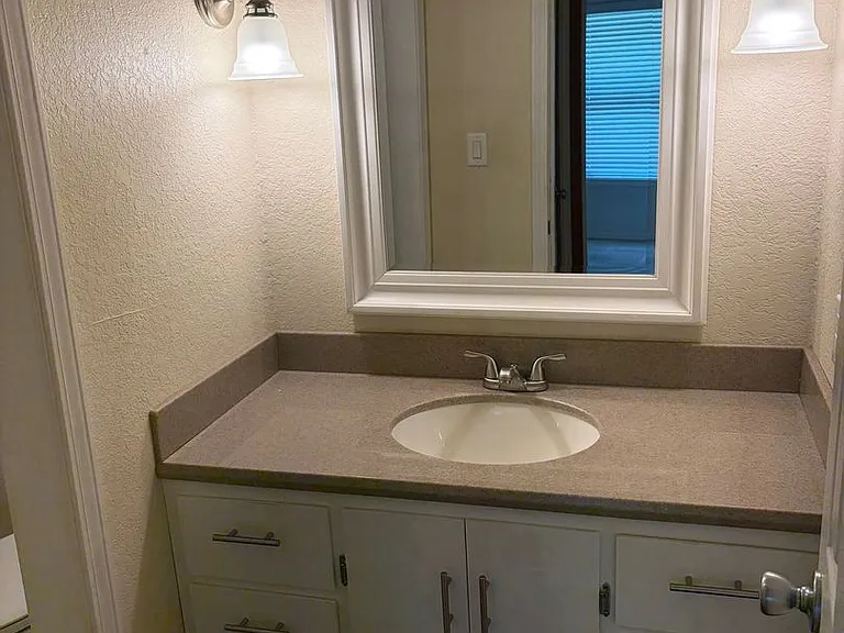 9313 Houston St — Photo 21