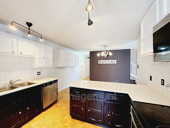 5th image of 14709 51st Ave NW