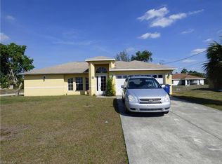 661 Dauphine Ave S, Lehigh Acres, FL 33974