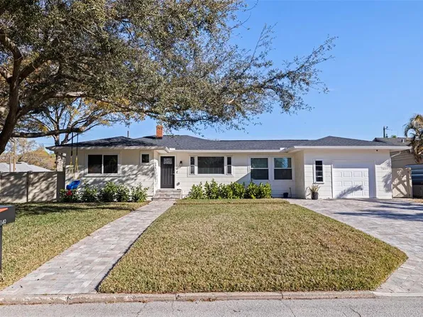 6149 9th Ave S, Gulfport, FL 33707