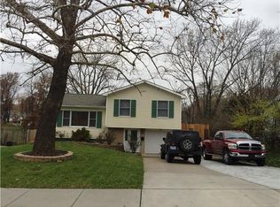 543 S Alta Ln, Olathe, KS 66061