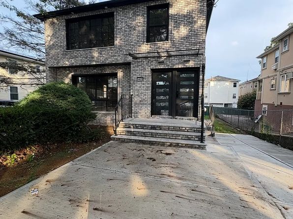 (undisclosed Address)