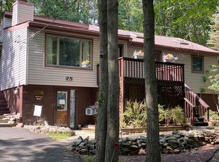 5 Chickadee Ln, Albrightsville, PA 18210