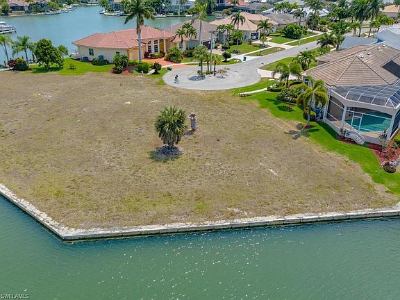 5th image of 640 Blackmore Ct Lot 19