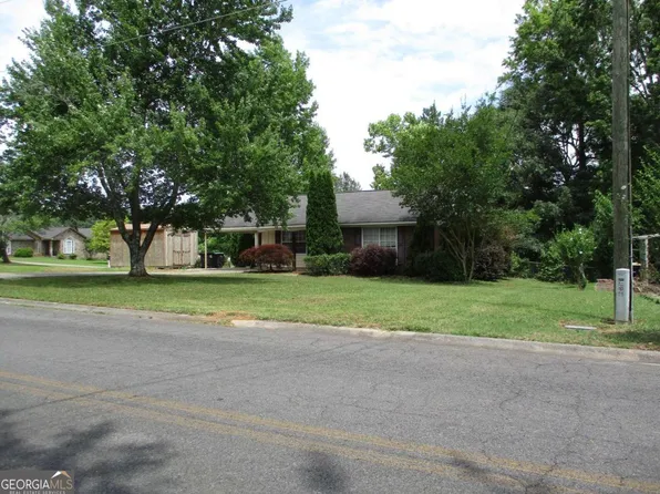 40 Frances Dr NW, Rome, GA 30165