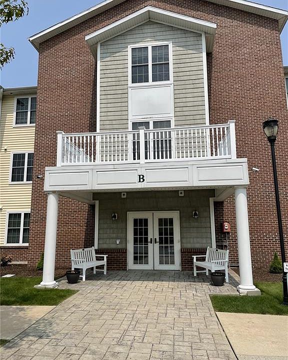 1st image of 2590 Gold Star Hwy APT 118