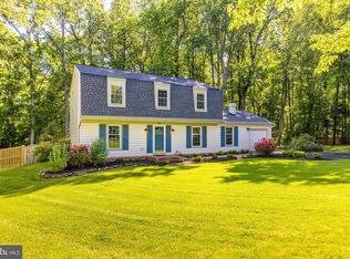 2301 Toddsbury Pl, Reston, VA 20191