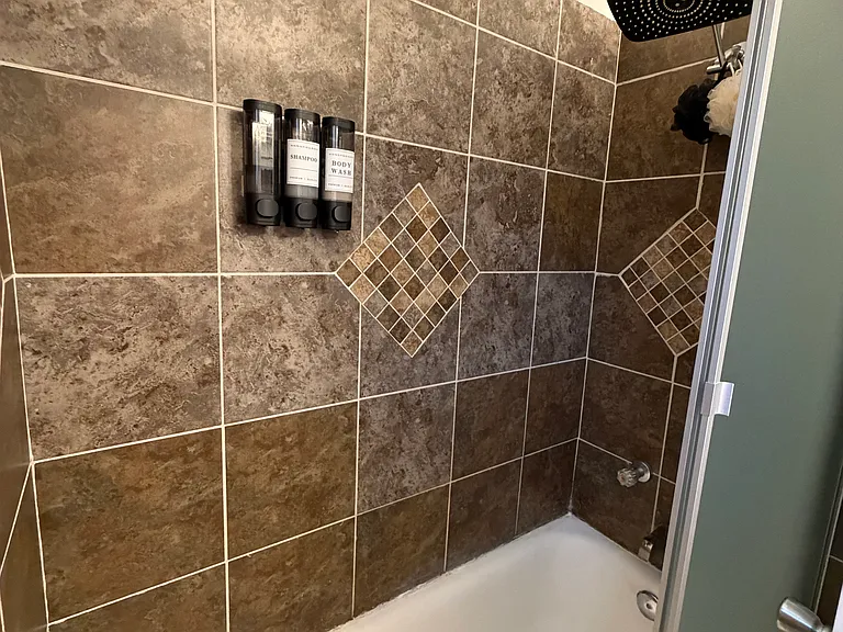 10043 Frontage Rd #D — Photo 37
