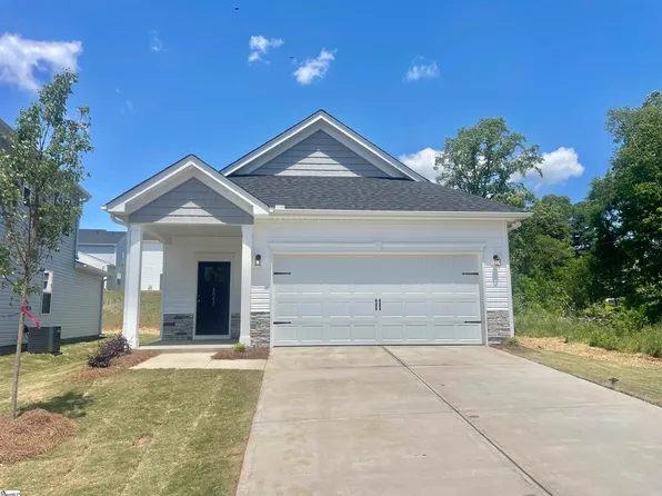 5043 Crosswall Ct, Boiling Springs, SC 29316