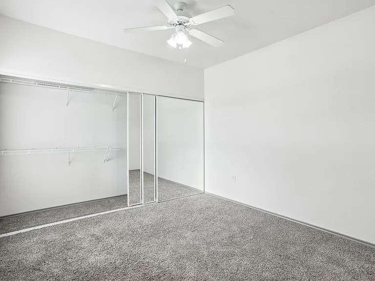 Stone Creek Apartments — Photo 45